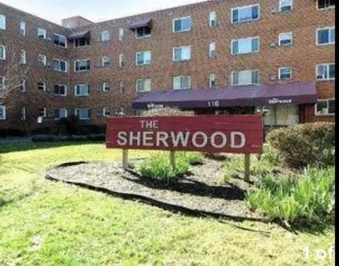 116 Lee Ave #412, Takoma Park, MD 20912