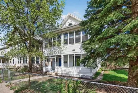 2622 N 4th St #1, Minneapolis, MN 55411