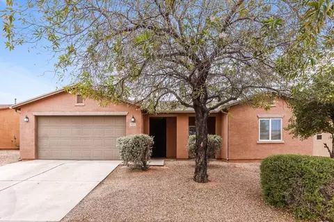 8351 W Screech Owl Dr, Valencia West, AZ 85757