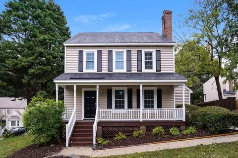 925 Fairlong Rd, Wake Forest, NC 27587