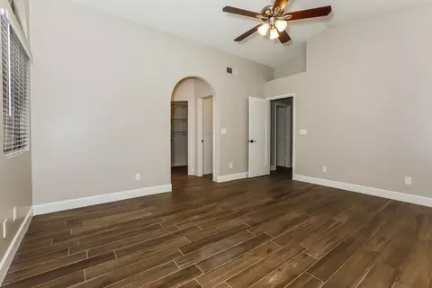 4353 E Chuckwalla Cyn, Phoenix, AZ 85044 photo 3