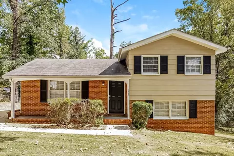 1505 Bobolink Ln NE, Birmingham, AL 35215