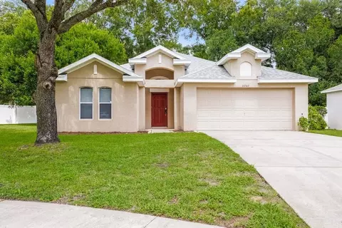 25317 Ironwedge Dr, Sorrento, FL 32776