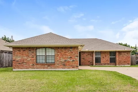 308 Southlake Dr, Forney, TX 75126