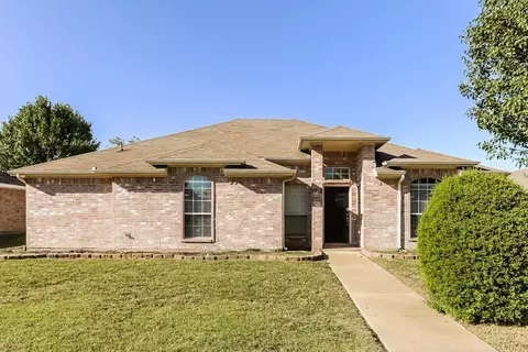 1755 Reynolds St, Lancaster, TX 75134