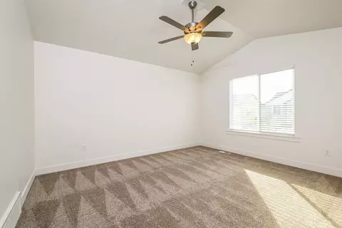 2363 E Spring St, Eagle Mountain, UT 84005 photo 9