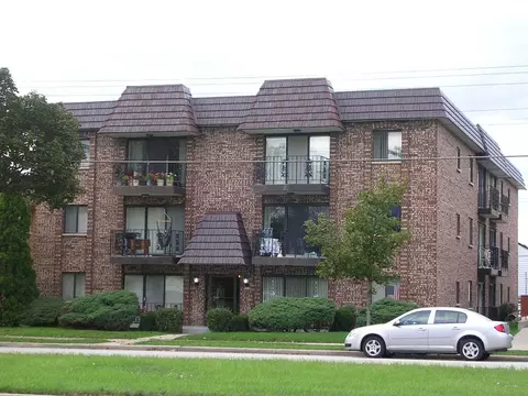 5214 W Forest Home Ave, Milwaukee, WI 53219