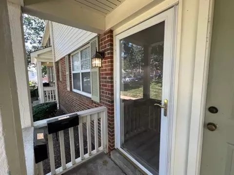 Undisclosed, Brentwood, MO 63144