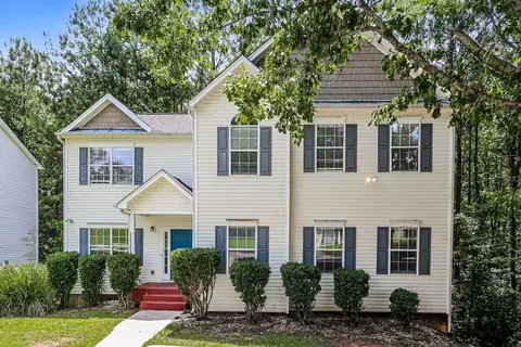 4080 Robin Cir, Atlanta, GA 30349