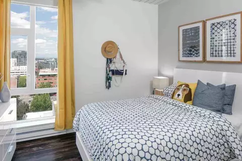 1221 SW 11th Ave, Portland, OR 97205