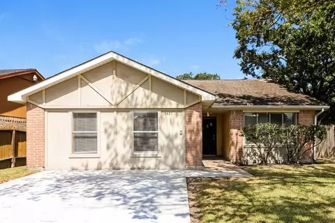13427 Boonway Dr, Houston, TX 77045
