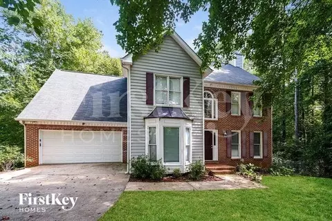 8895 Dornoch Cir, Winston, GA 30187