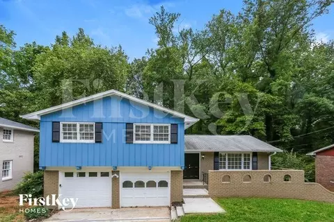 619 El Prado Ct, Stone Mountain, GA 30083