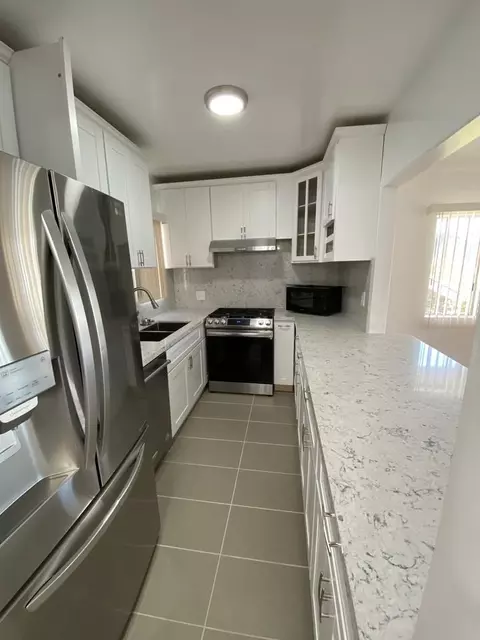 4412 12 Prospect Ave #4412-1-2, Los Angeles, CA 90027
