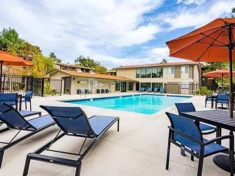 335 Woodlake Dr, Millcreek, UT 84107
