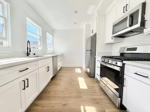 1833 12 S Oxford Ave, Los Angeles, CA 90006
