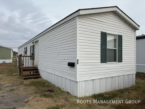 700 E 6th St #98, Hays, KS 67601
