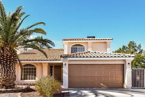 700 Rusty Spur Dr, Henderson, NV 89014