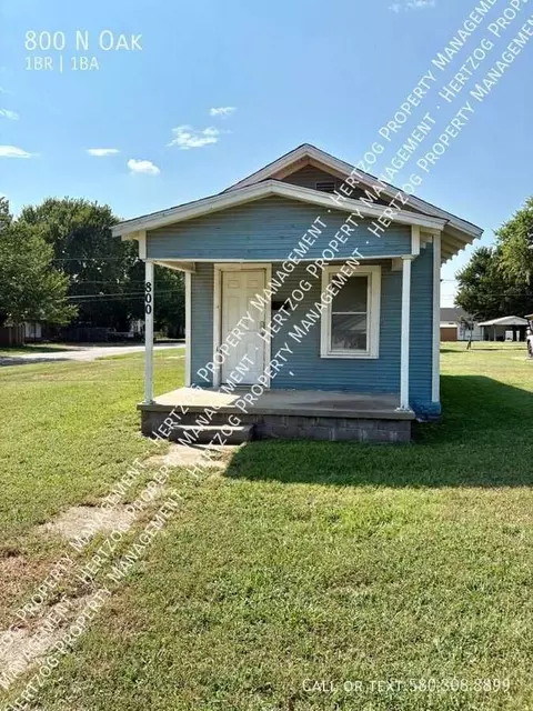 800 N Oak St, Ponca City, OK 74601