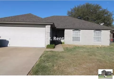 301 Mesquite Cir, Copperas Cove, TX 76522