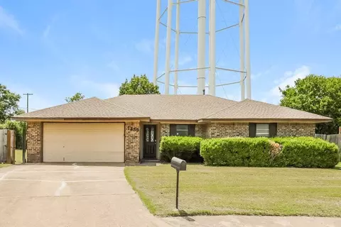1239 Sheree Ln, Duncanville, TX 75116