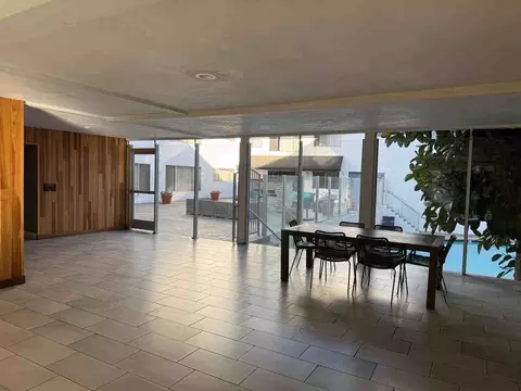 4176 Arch Dr, Los Angeles, CA 91604