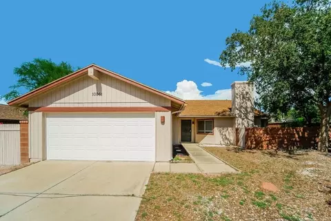 10061 E Domenic Ln, Tucson, AZ 85730