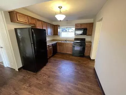 135 Lafayette Rd #145, Medina, OH 44256