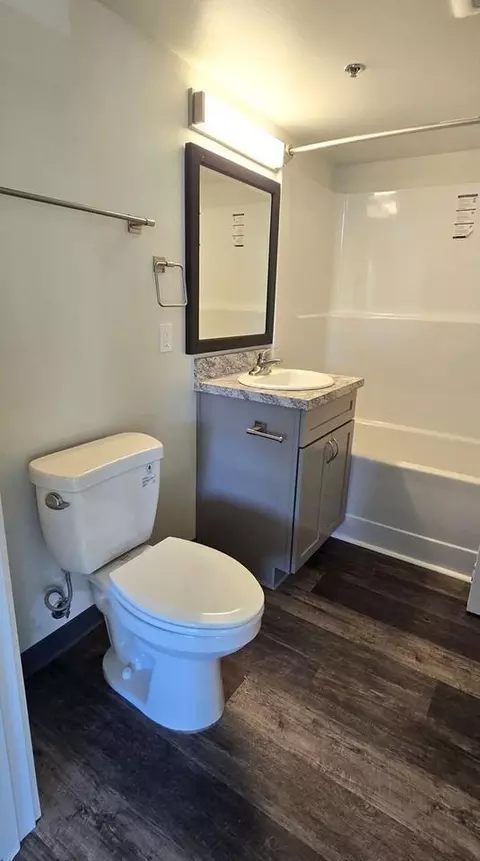 979 Patterson St, Eugene, OR 97401 photo 9