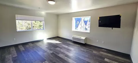 979 Patterson St, Eugene, OR 97401 photo 8