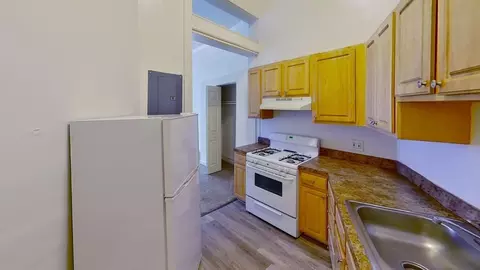 38 W Biddle St, Baltimore, MD 21201