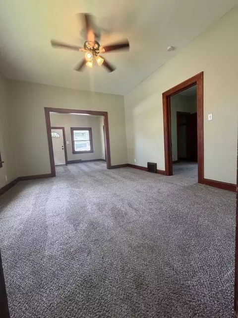 2205 Hurley Ave, Cleveland, OH 44109