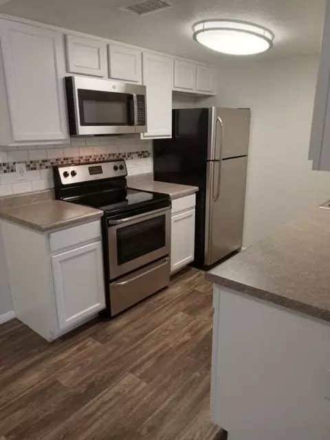 4839 S Darrow Dr, Tempe, AZ 85282