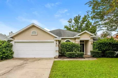 1747 Northglen Cir, Middleburg, FL 32068