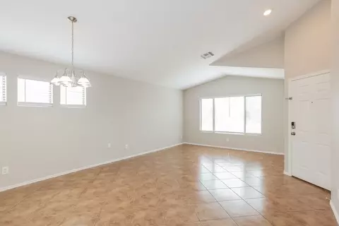 1128 W 20th Ave, Apache Junction, AZ 85120 photo 4