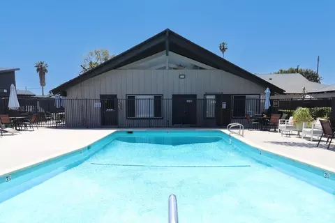 2544 W Winston Rd, Anaheim, CA 92804