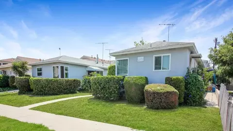 7016 Flight Ave, Los Angeles, CA 90045