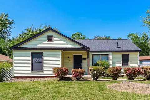 3407 Pine Meadow Dr, Charlotte, NC 28269