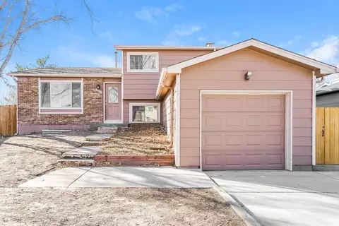 1038 Nolte Dr W, Colorado Springs, CO 80916