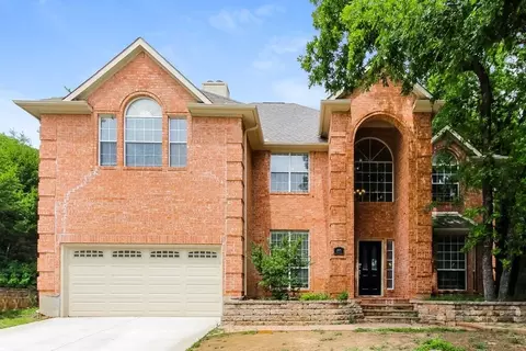1804 Sandalwood Ln, Grapevine, TX 76051