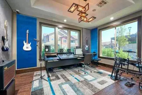 4560 S Balsam Way, Denver, CO 80123
