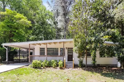379 Hilltop Circle Ext SW, Mableton, GA 30126