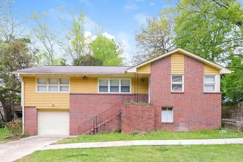 820 Gene Reed Rd, Birmingham, AL 35235