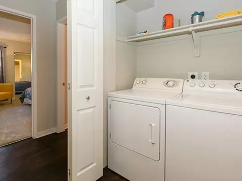 4982 S Ulster St, Denver, CO 80237