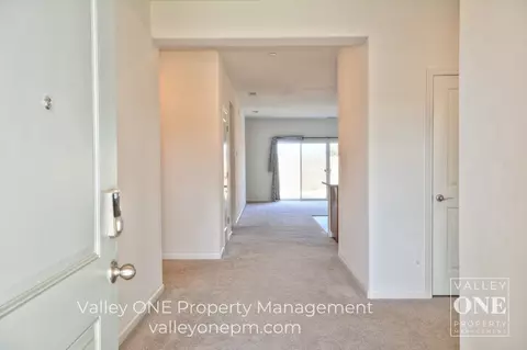933 Tipton Ln, Patterson, CA 95363 photo 6