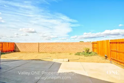 933 Tipton Ln, Patterson, CA 95363 photo 28