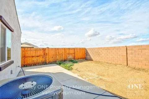 933 Tipton Ln, Patterson, CA 95363 photo 29