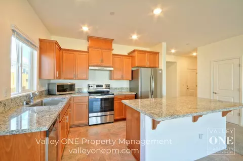 933 Tipton Ln, Patterson, CA 95363 photo 18