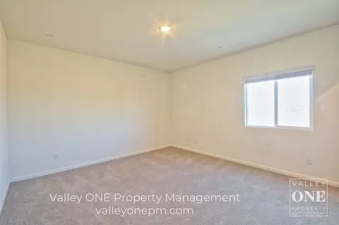 933 Tipton Ln, Patterson, CA 95363 photo 32