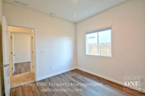 933 Tipton Ln, Patterson, CA 95363 photo 44